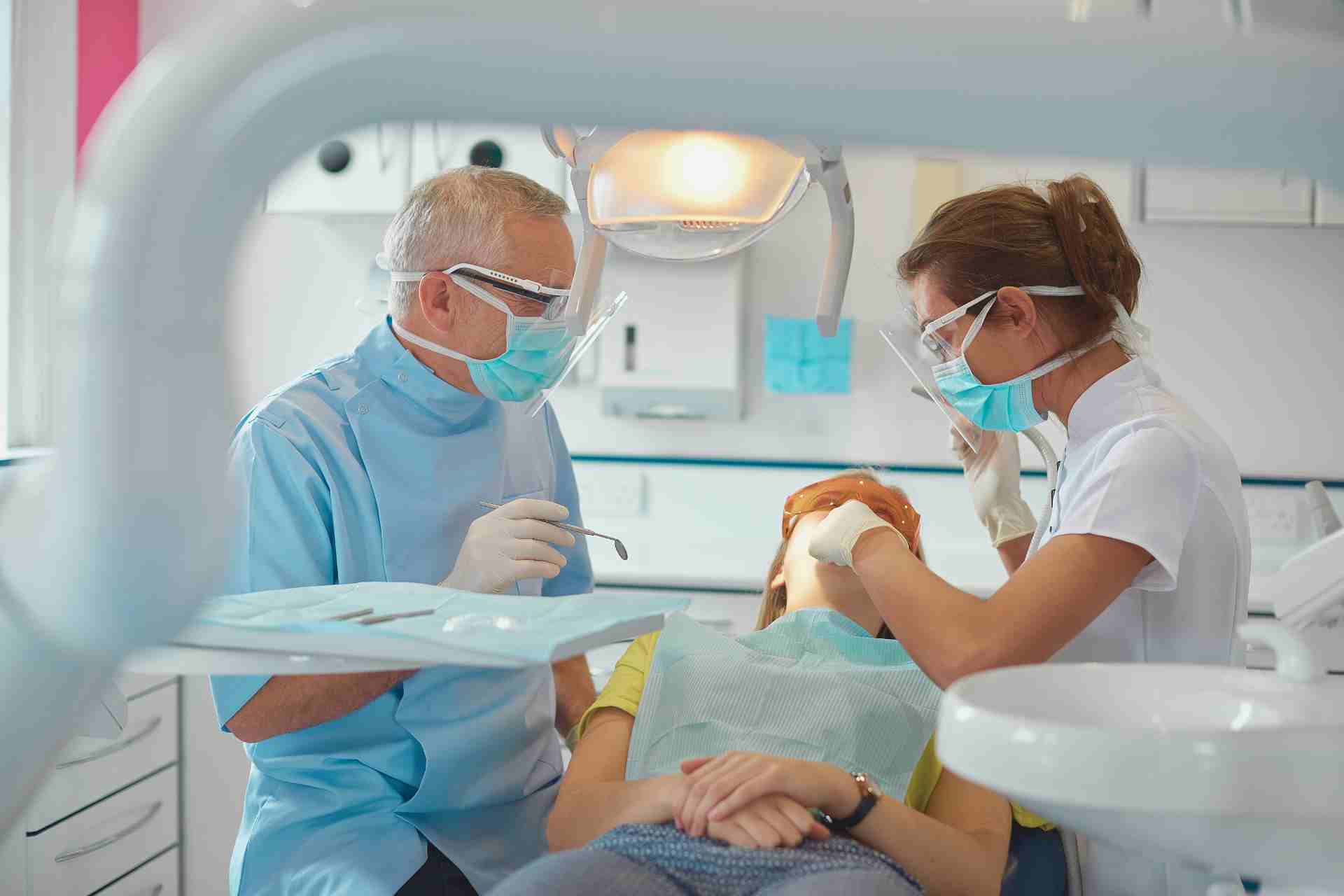 Dentist in Plantsville, CT